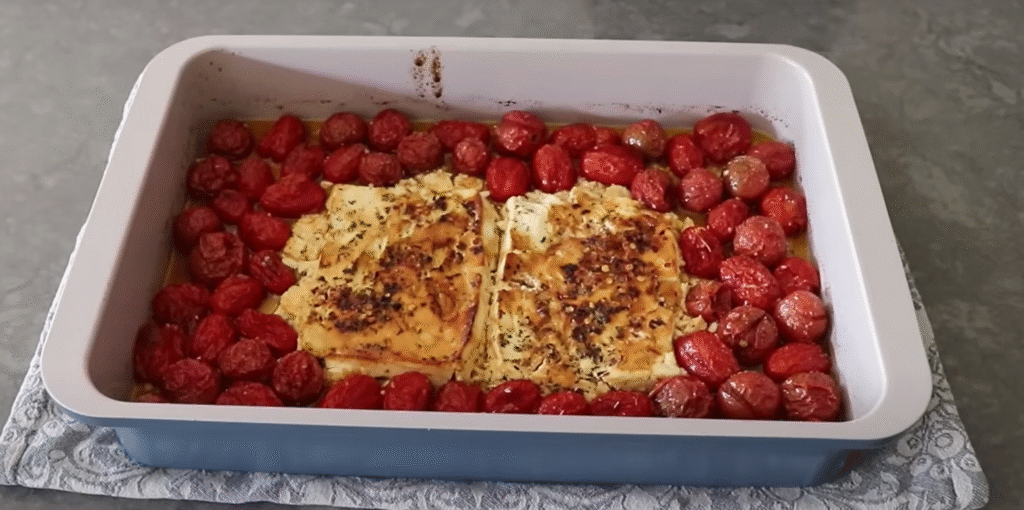 Viral Baked Feta Tomato Pasta